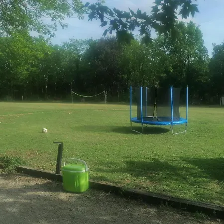 L Escale De Larcher Parque de Campismo *
